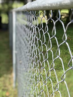 Lighting & Features — chain link sample 06